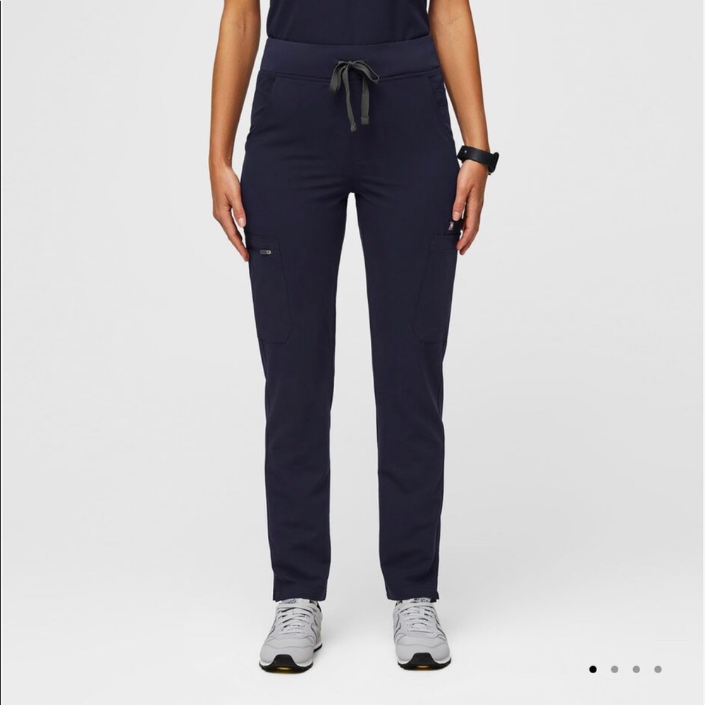 High Waisted Yola™ Skinny Scrub Pants 2.0 XS TALL